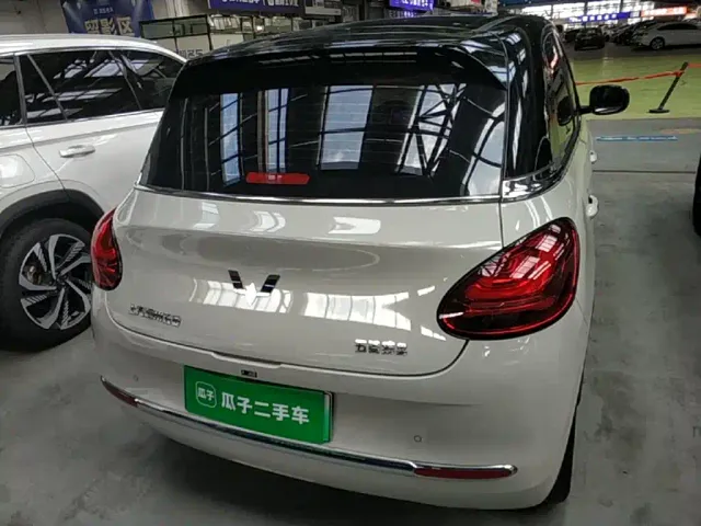 Wuling Bingo — Фото автомобиля 5