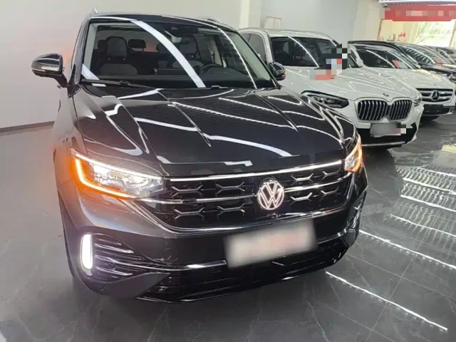 Volkswagen Tayron — Фото автомобиля 2