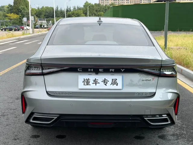 Chery Arrizo 8 — Фото автомобиля 5