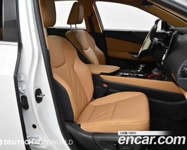 Lexus NX — Фото автомобиля 10