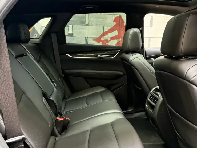 Cadillac XT5 — Фото автомобиля 9