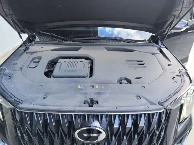 GAC Trumpchi GS8 — Фото автомобиля 21