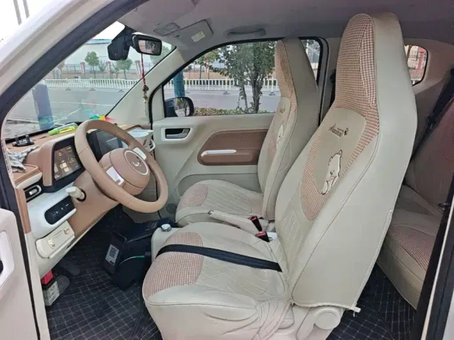 Wuling Hongguang Mini EV — Фото автомобиля 14