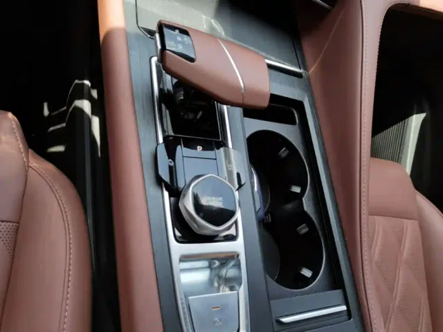 Changan CS75 Plus — Фото автомобиля 13