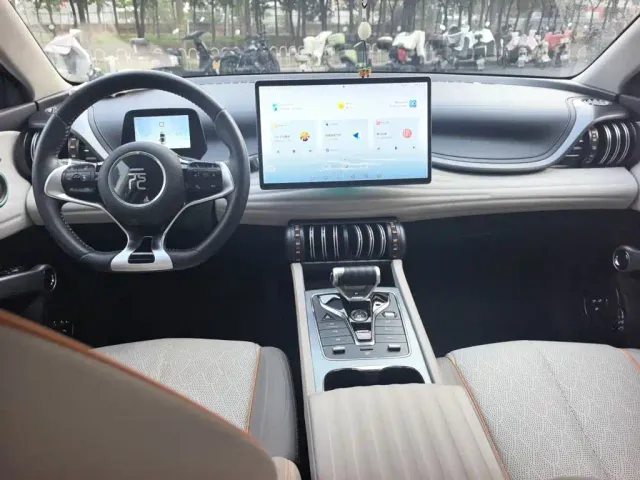 BYD Yuan PLUS — Фото автомобиля 12