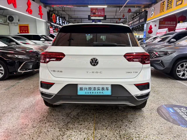 Volkswagen T-Roc — Фото автомобиля 8