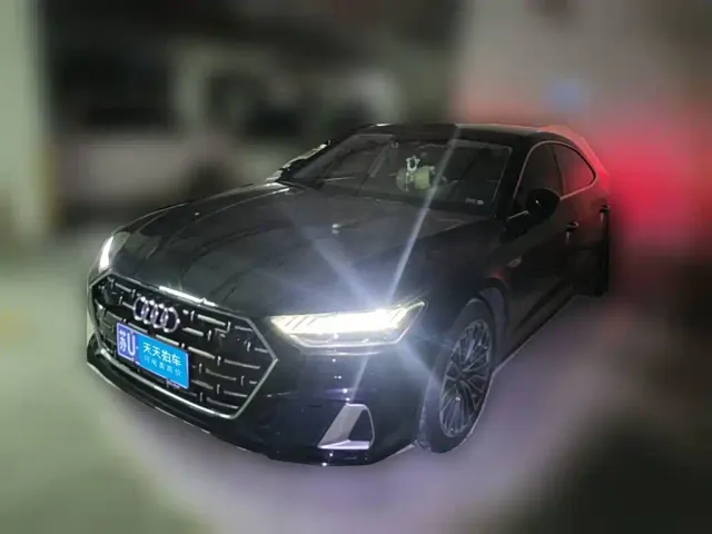 Фотография автомобиля — Audi A7L
