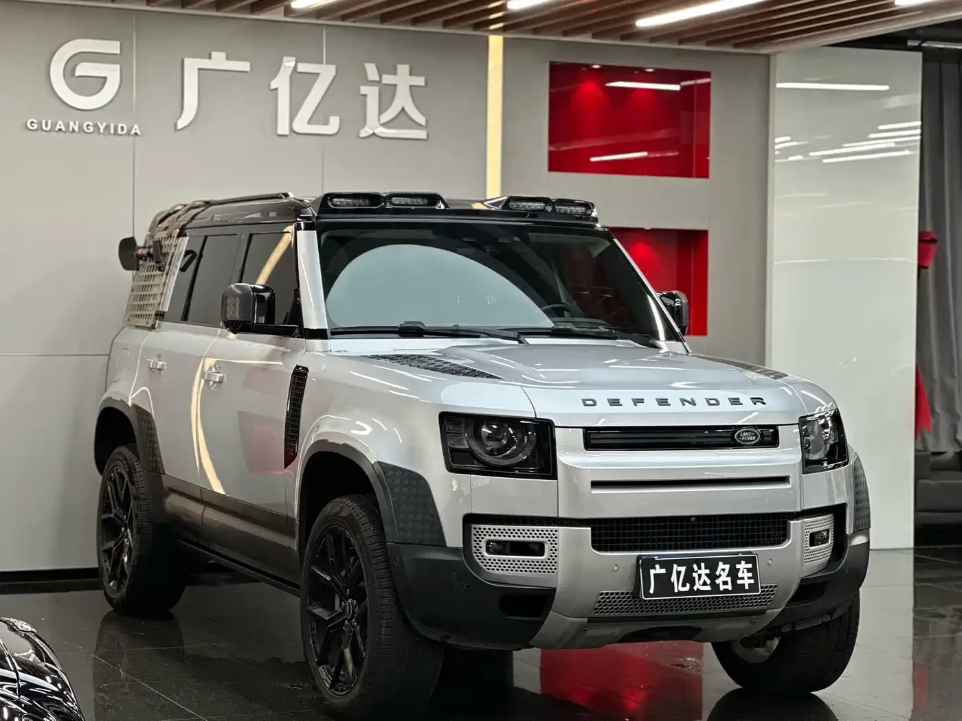 Land Rover Land Rover Defender 2022 110 P400 Dark Special Edition — Фото автомобиля 2