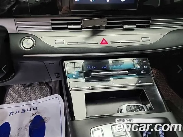 Hyundai Grandeur Grandeur (New) — Фото автомобиля 10