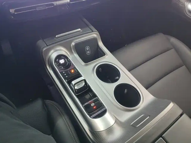 GAC Trumpchi E8 — Фото автомобиля 13