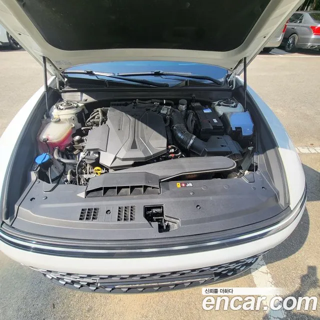 Hyundai Grandeur GN7 — Фото автомобиля 6