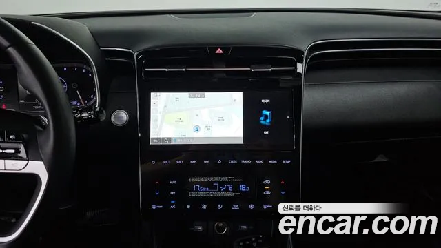 Hyundai Tucson Tucson (NX4) Бензин 1.6 турбо 2WD — Фото автомобиля 13