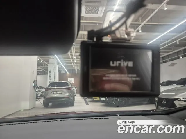 Toyota Prius — Фото автомобиля 16