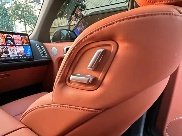Li Auto L7 — Фото автомобиля 20