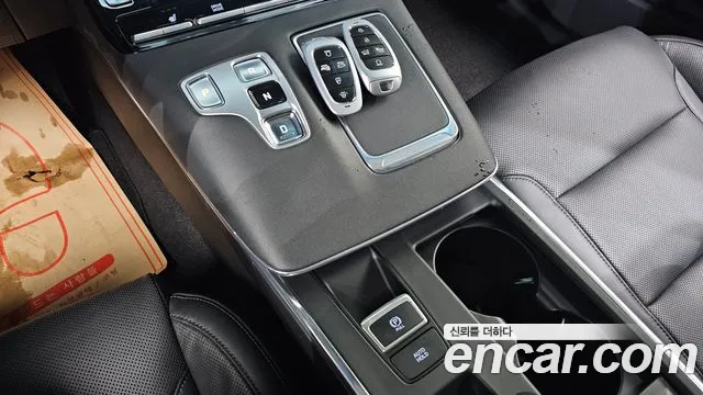 Hyundai Grandeur New — Фото автомобиля 9