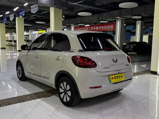 Wuling Bingo — Фото автомобиля 7