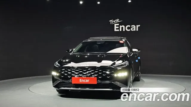 Kia K8 — Фото автомобиля 3