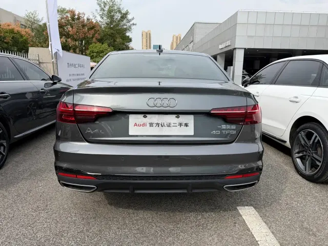 Audi A4L — Фото автомобиля 11
