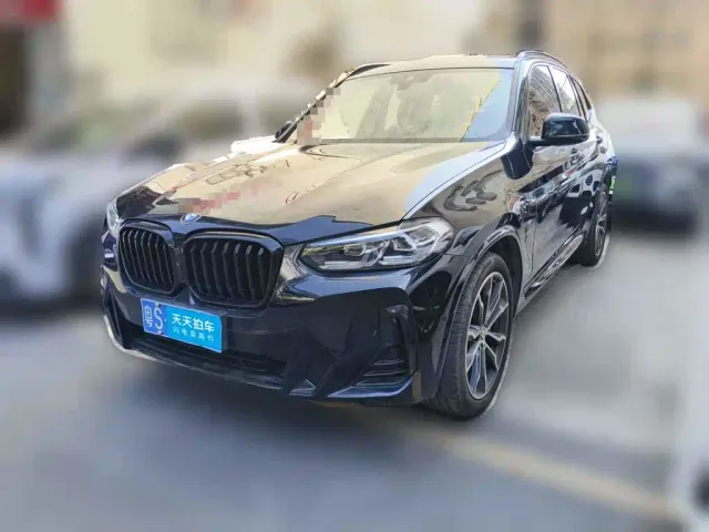 Фотография автомобиля — BMW X3