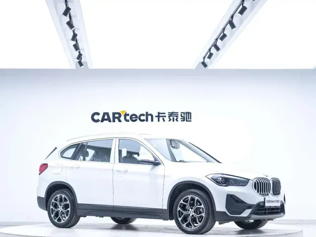 BMW X1 — Фото автомобиля 6