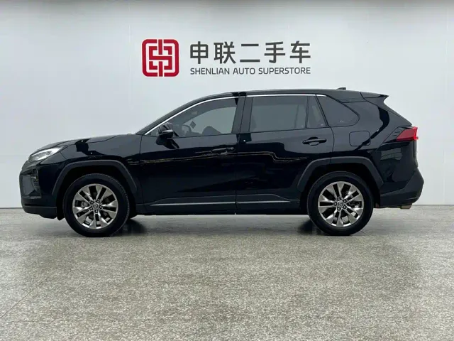 Toyota Wildlander — Фото автомобиля 3