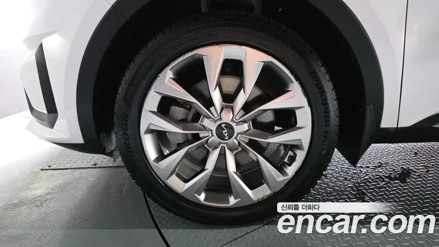 Kia Sorento Sorento 4-е поколение Бензин 2.5T 2WD — Фото автомобиля 2