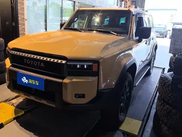 Фотография автомобиля — Toyota Prado