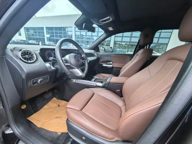 Mercedes-Benz GLB-Class — Фото автомобиля 4