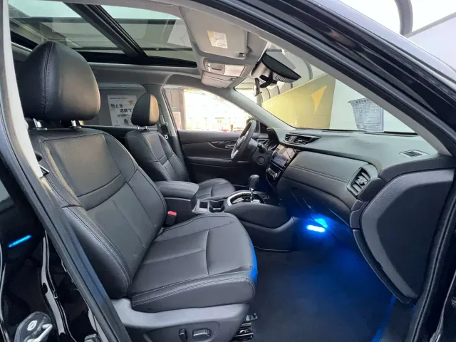Nissan X-Trail — Фото автомобиля 17