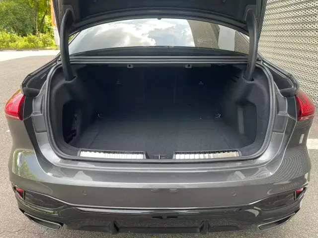 Audi A5L — Фото автомобиля 6