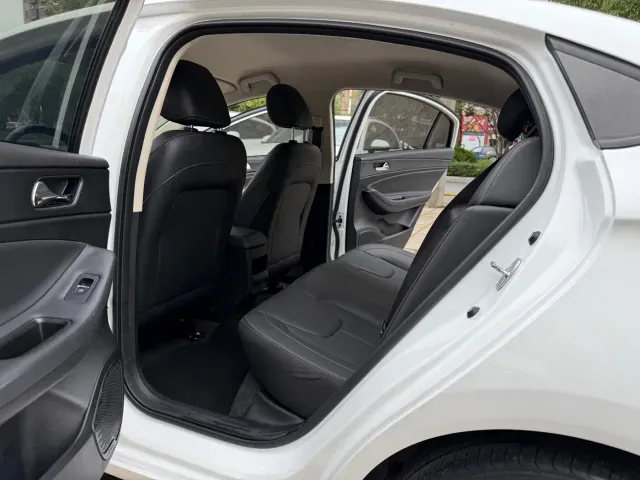 Chery Arrizo 5 — Фото автомобиля 5