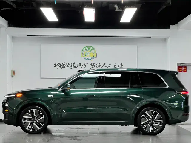 Li Auto L9 — Фото автомобиля 5