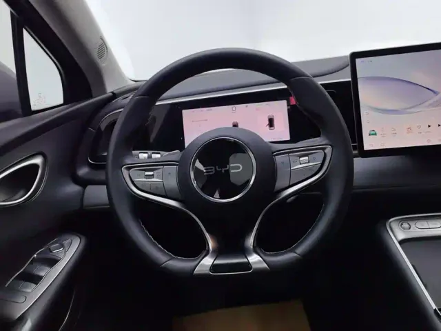 BYD Sealion 05 EV — Фото автомобиля 15