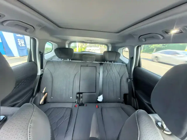 Chery Fengyun T8 — Фото автомобиля 7