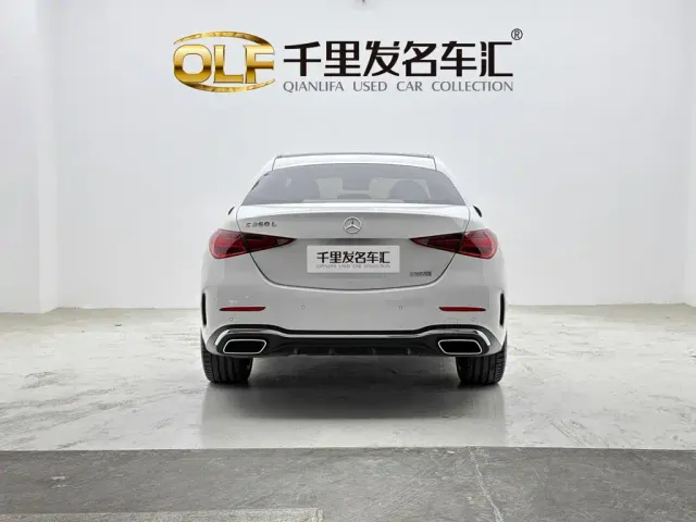 Mercedes-Benz C-Class — Фото автомобиля 3