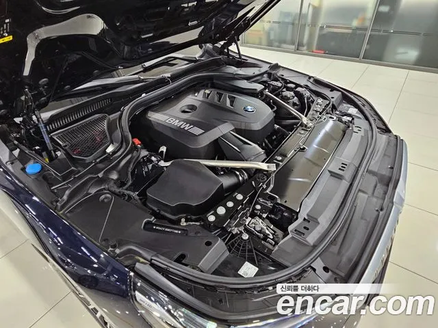 BMW 5 Series G60 — Фото автомобиля 6