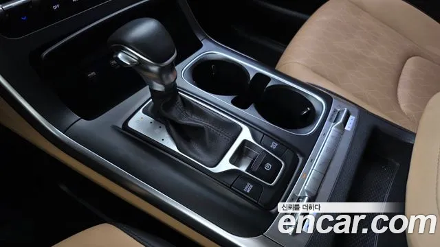 Kia Carnival 4th Gen — Фото автомобиля 12