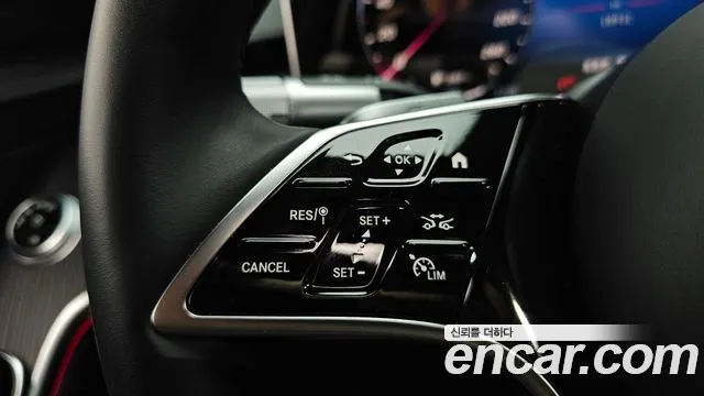 Mercedes-Benz S-Class — Фото автомобиля 30