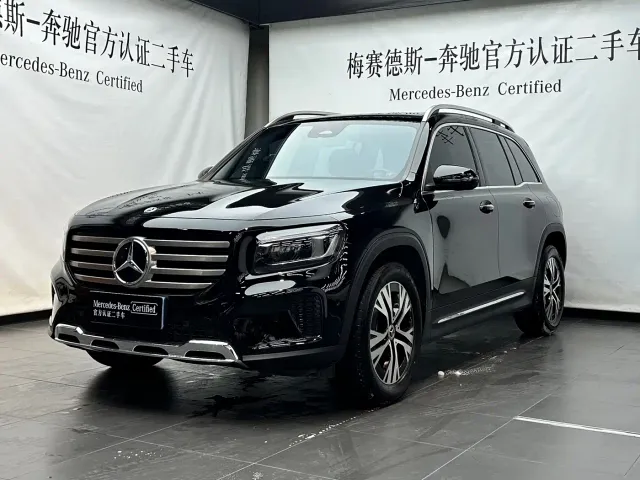 Фотография автомобиля — Mercedes-Benz GLB-Class