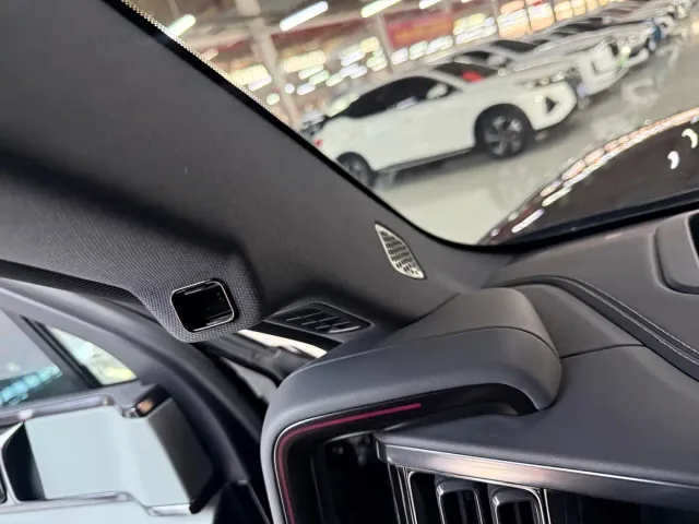 BYD FangChengBao Leopard 5 — Фото автомобиля 17