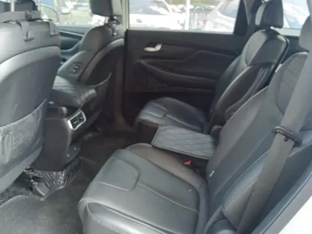 Hyundai Santa Fe — Фото автомобиля 11