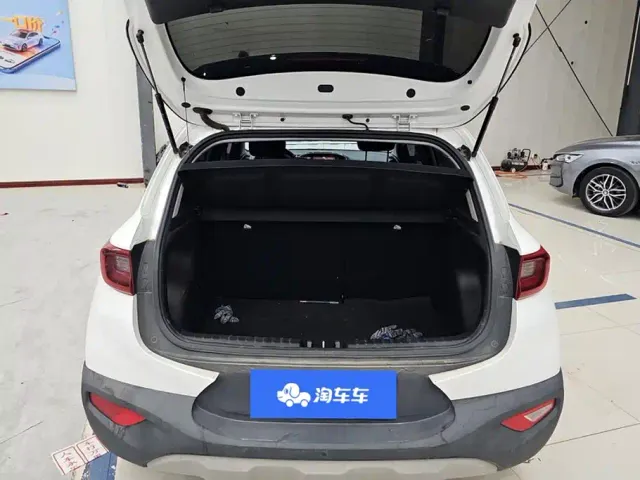 Kia KX1 — Фото автомобиля 4
