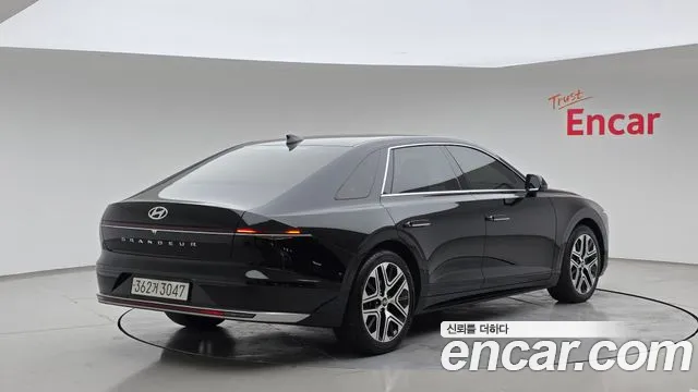 Hyundai Grandeur GN7 — Фото автомобиля 2