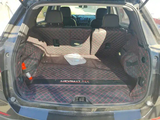 Chevrolet Equinox — Фото автомобиля 4