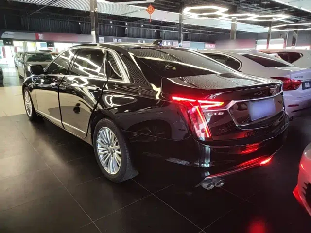 Cadillac CT6 — Фото автомобиля 4