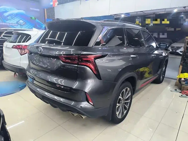 Changan CS75 Plus — Фото автомобиля 6
