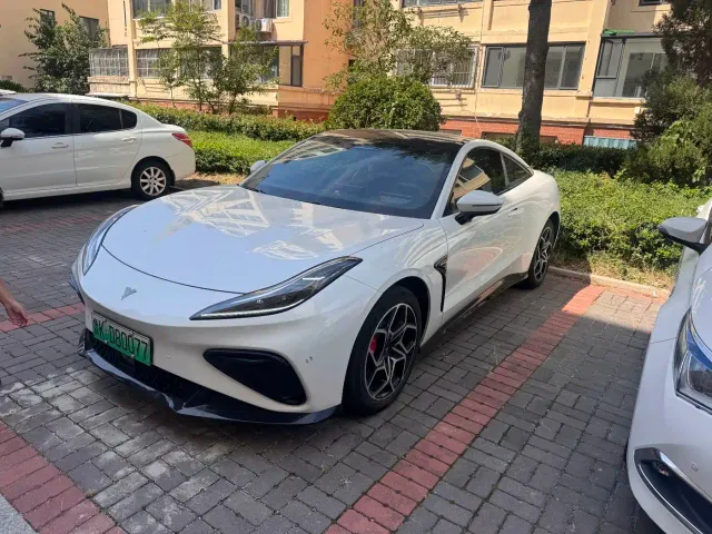 Фотография автомобиля — Hozon Neta GT