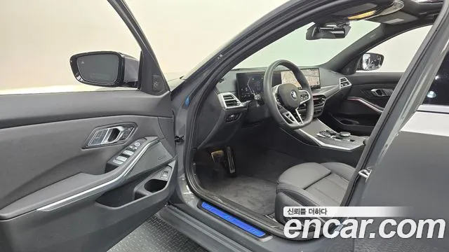 BMW 3-Series 3 серия (G20) 320i M Sport — Фото автомобиля 9