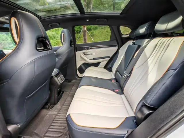 BYD Song PLUS — Фото автомобиля 16