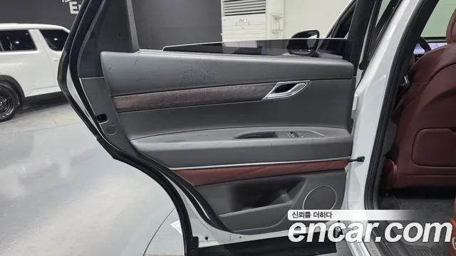 Genesis GV80 2.5T Бензин AWD — Фото автомобиля 21